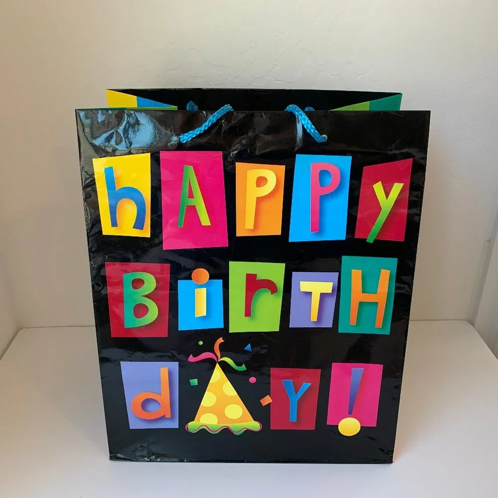 Gift Bags Set of 3 Happy Birthday Balloons Cake 3 PC Assorted Sizes